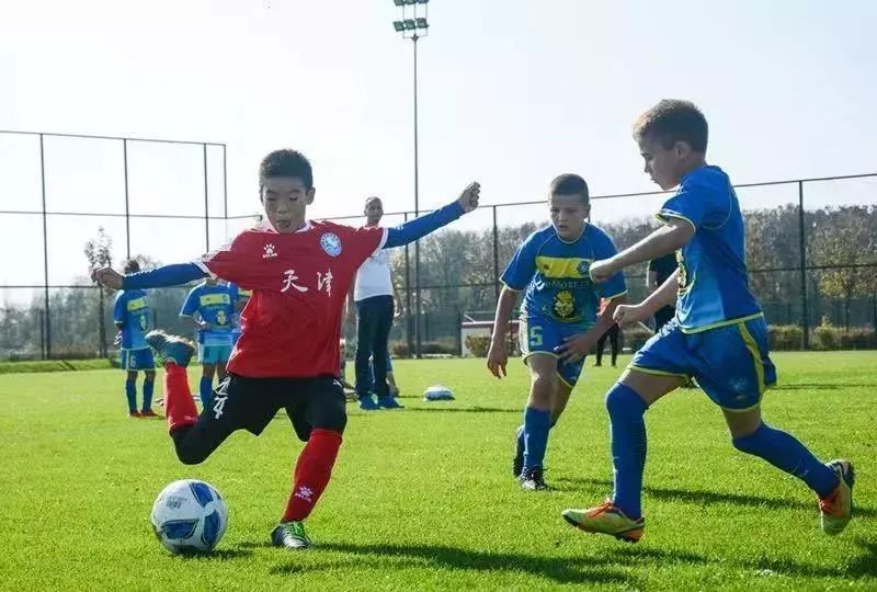 开云体育官方网站- 巴黎青训小将连续三场建功  